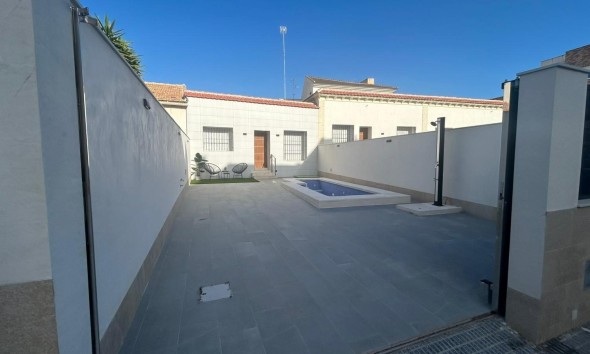 Obra nueva - Casa pareada - San Javier