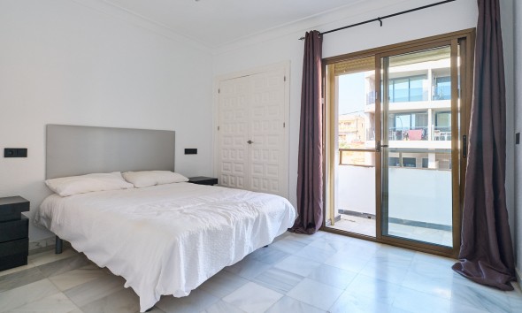 Resale - Apartment / flat - Garrucha