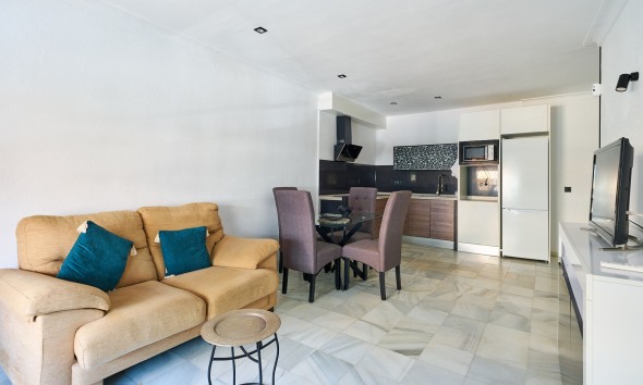 Resale - Apartment / flat - Garrucha