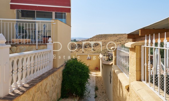 Resale - Villa - Turre