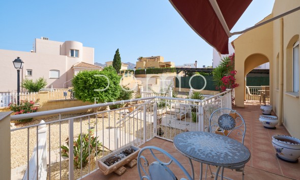 Resale - Villa - Turre