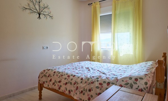 Resale - Villa - Turre