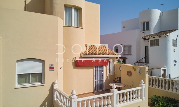Resale - Villa - Turre