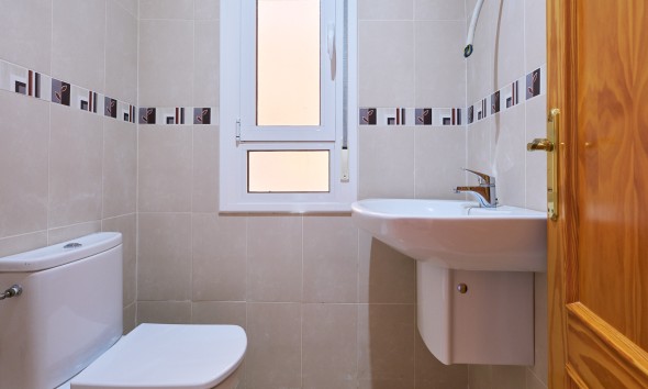 Resale - Apartment / flat - Turre