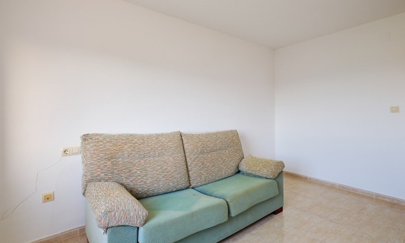 Resale - Apartment / flat - Turre