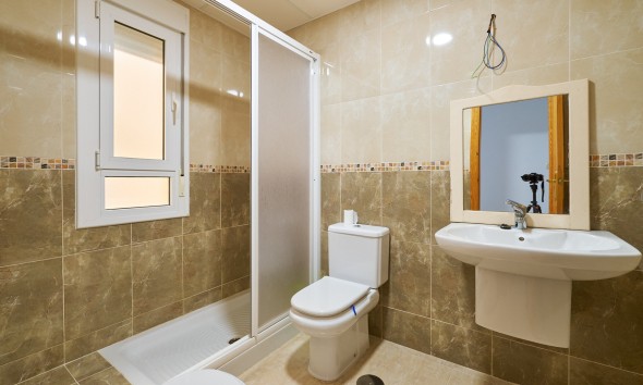 Resale - Apartment / flat - Turre