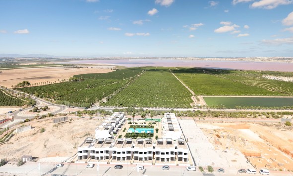 Obra nueva - Bungalow elevado - Torrevieja