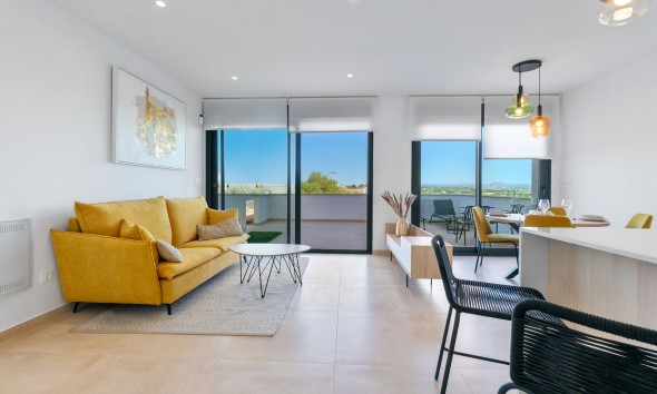 Obra nueva - Bungalow elevado - Torrevieja