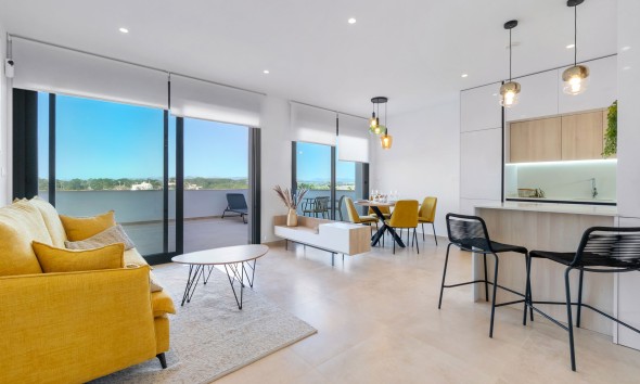 Obra nueva - Bungalow elevado - Torrevieja