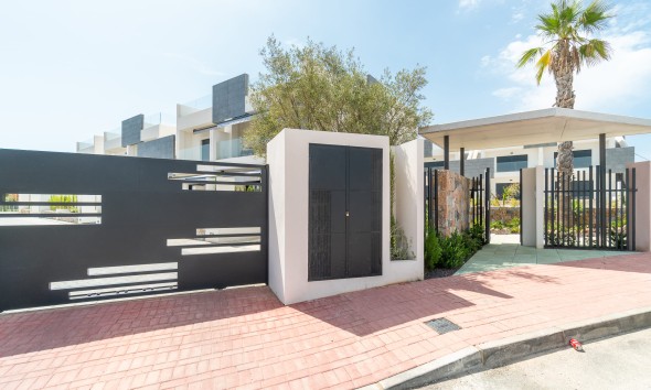 Neue Gebäude - Flach gelegener Bungalow - Torrevieja