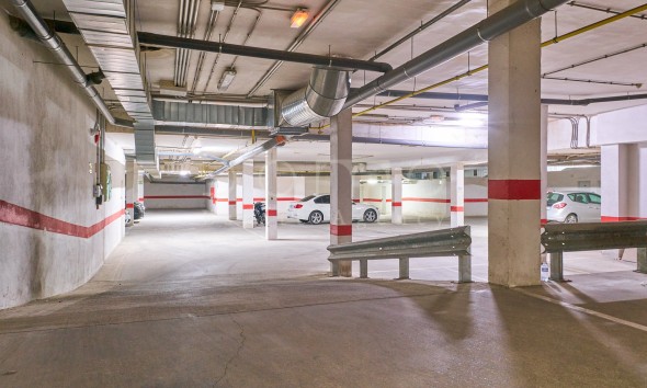 Long Term Rental - Commercial - Vera