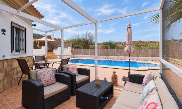 Resale - Villa - Arboleas - El Rincon
