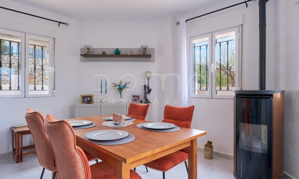 Resale - Villa - Arboleas - El Rincon