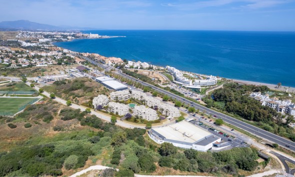 Obra nueva - Apartamento / piso - Estepona