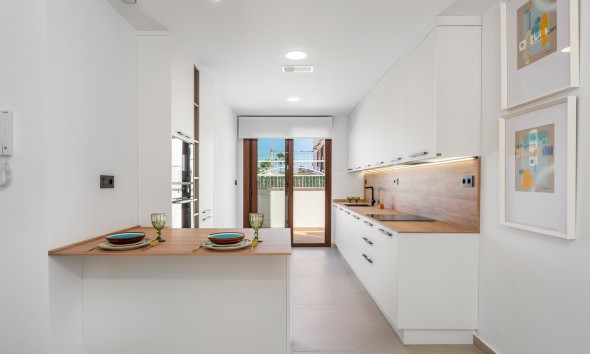 Neue Gebäude - Flach gelegener Bungalow - Torrevieja
