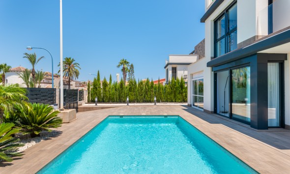 Nieuwbouw Woningen - Vrijstaande woning - Playa Paraiso