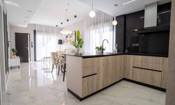 Obra nueva - Bungalow elevado - Pilar de la Horadada