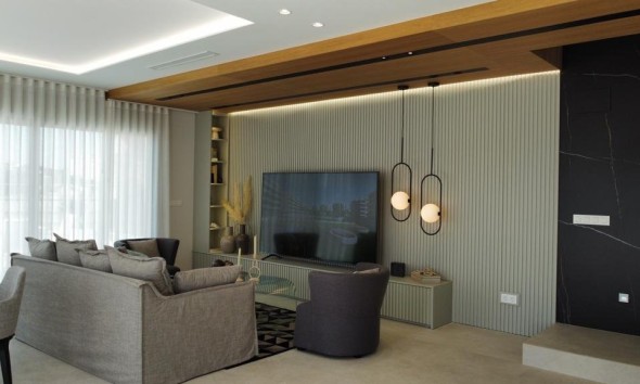 Obra nueva - Villa / Chalet - Orihuela Costa