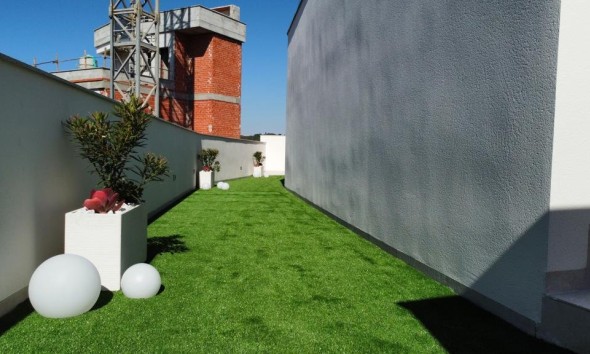 Obra nueva - Villa / Chalet - Orihuela Costa