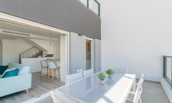 Obra nueva - Casa pareada - Finestrat