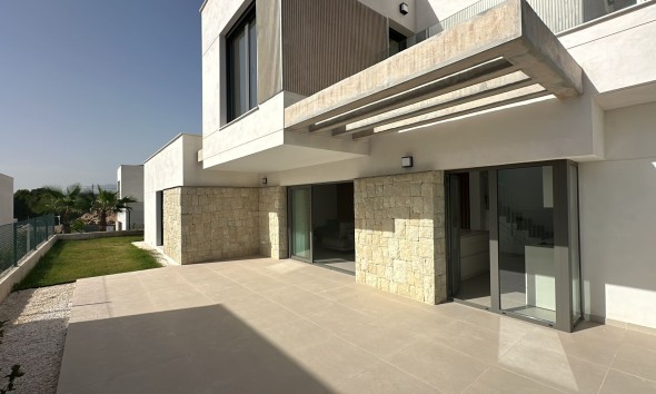 Neue Gebäude - Einfamilienhaus - Finestrat