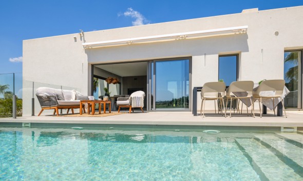 Neue Gebäude - Villa / Doppelhaushälfte - Dehesa de Campoamor