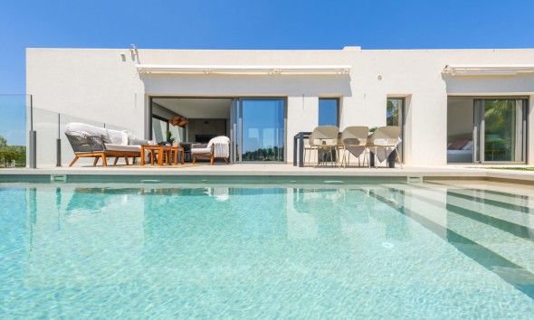 Neue Gebäude - Villa / Doppelhaushälfte - Dehesa de Campoamor