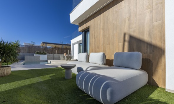 Neue Gebäude - Einfamilienhaus - Murcia
