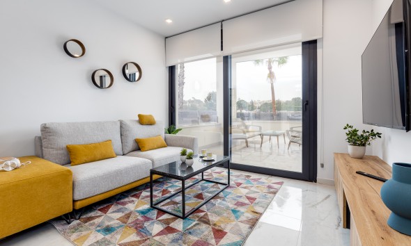 Obra nueva - Planta baja - Torrevieja