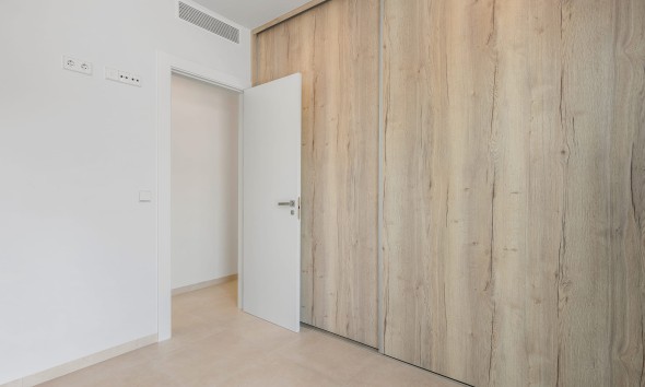 Obra nueva - Unifamiliar - Los Alcázares
