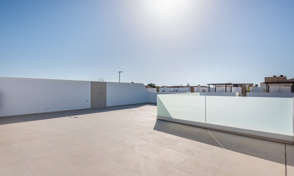 Obra nueva - Unifamiliar - Los Alcázares