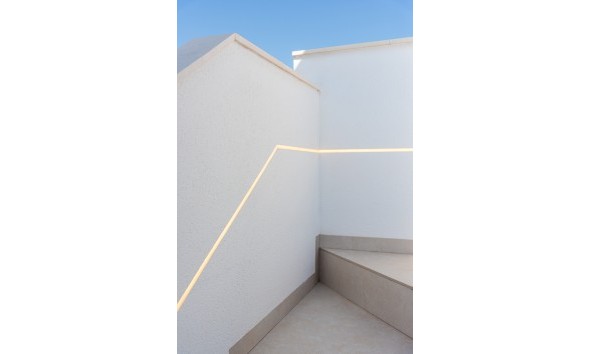 Obra nueva - Unifamiliar - Los Alcázares