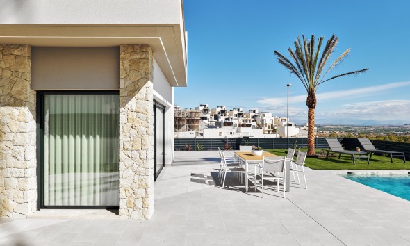 Neue Gebäude - Villa / Doppelhaushälfte - San Miguel de Salinas