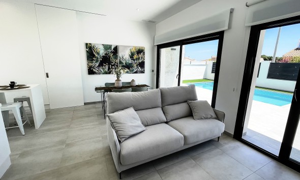 Nouvelle construction - Maison individuelle - Pinar de Campoverde