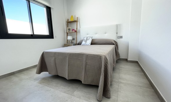 Nouvelle construction - Maison individuelle - Pinar de Campoverde