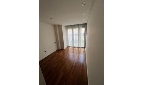 New Build - Apartment / flat - Elche