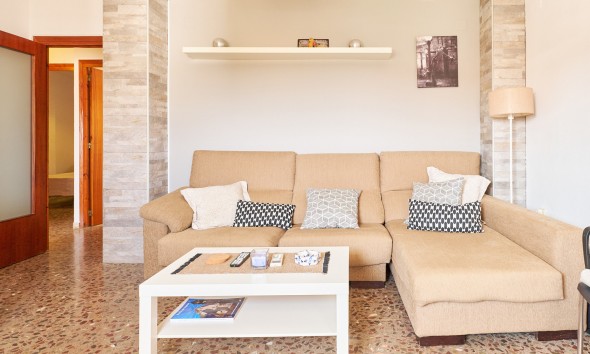 Langfristige Vermietung - Wohnung - Turre