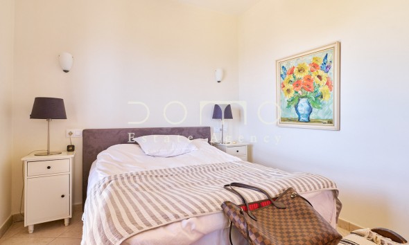 Resale - Villa / Semi-detached Villa - Turre