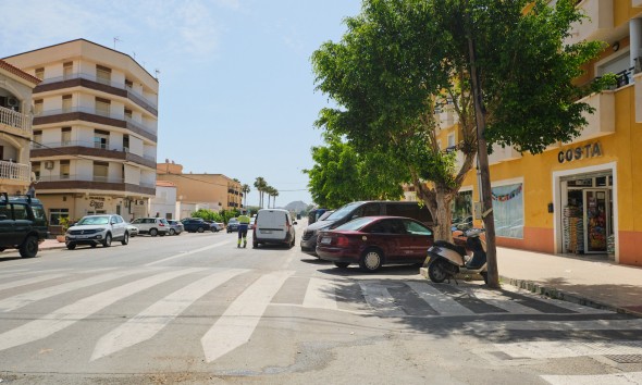 Long Term Rental - Parking - Turre