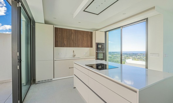 Neue Gebäude - Villa / Doppelhaushälfte - Benahavís