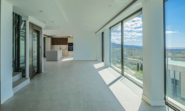 Neue Gebäude - Villa / Doppelhaushälfte - Benahavís