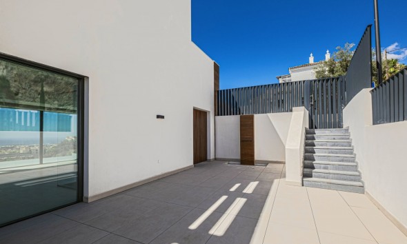 Neue Gebäude - Villa / Doppelhaushälfte - Benahavís