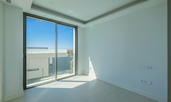 Neue Gebäude - Villa / Doppelhaushälfte - Benahavís