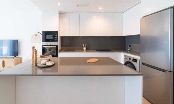 Neue Gebäude - Erdgeschoss - Cancelada