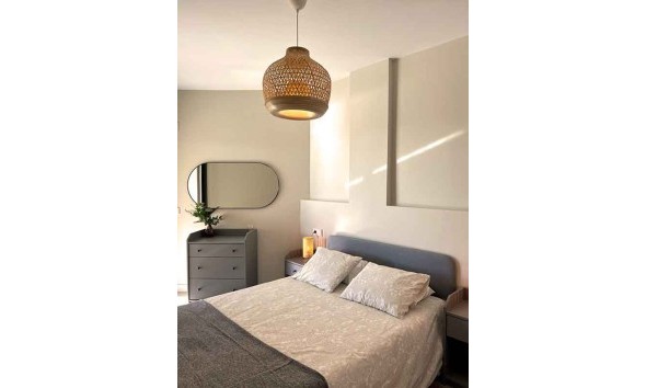 Neue Gebäude - Penthouse - Almayate