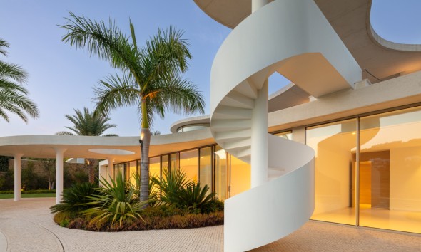 New Build - Villa / Semi-detached Villa - Casares