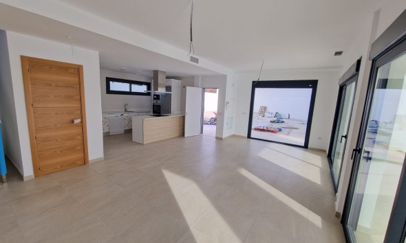 Obra nueva - Villa / Chalet - Manilva