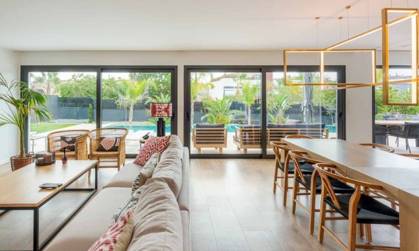 Neue Gebäude - Einfamilienhaus - Molina de Segura