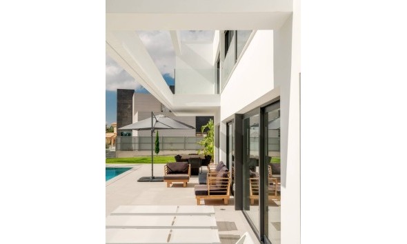 Neue Gebäude - Einfamilienhaus - Molina de Segura