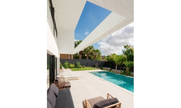 Neue Gebäude - Einfamilienhaus - Molina de Segura